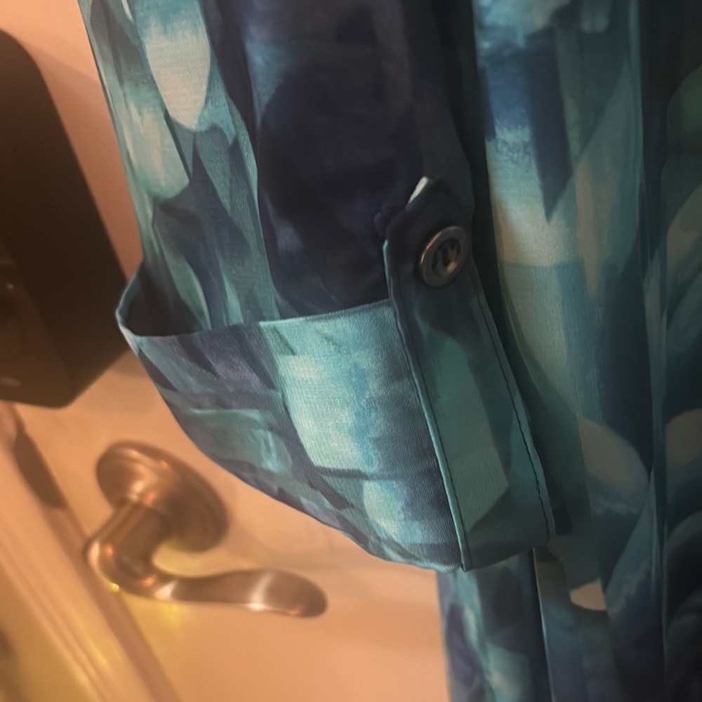 Catherines Teal and Navy Patterned Blouse - Picture 3 of 6